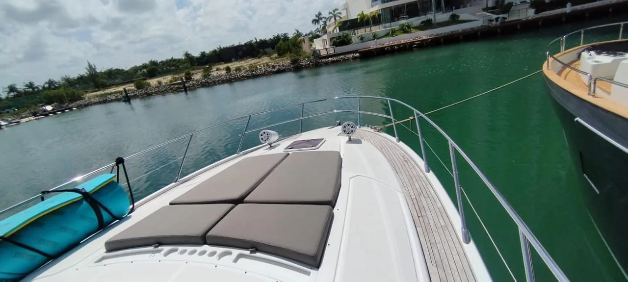 Azimut 55FT — photo 3
