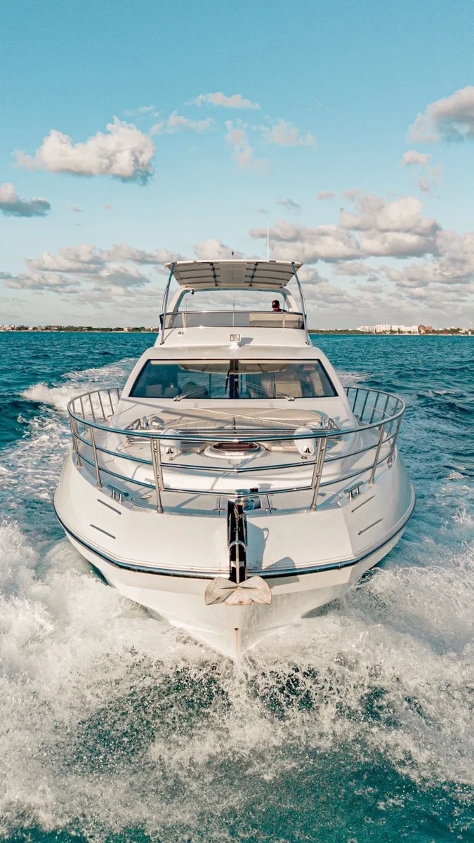 AZIMUT 65 FT — photo 2