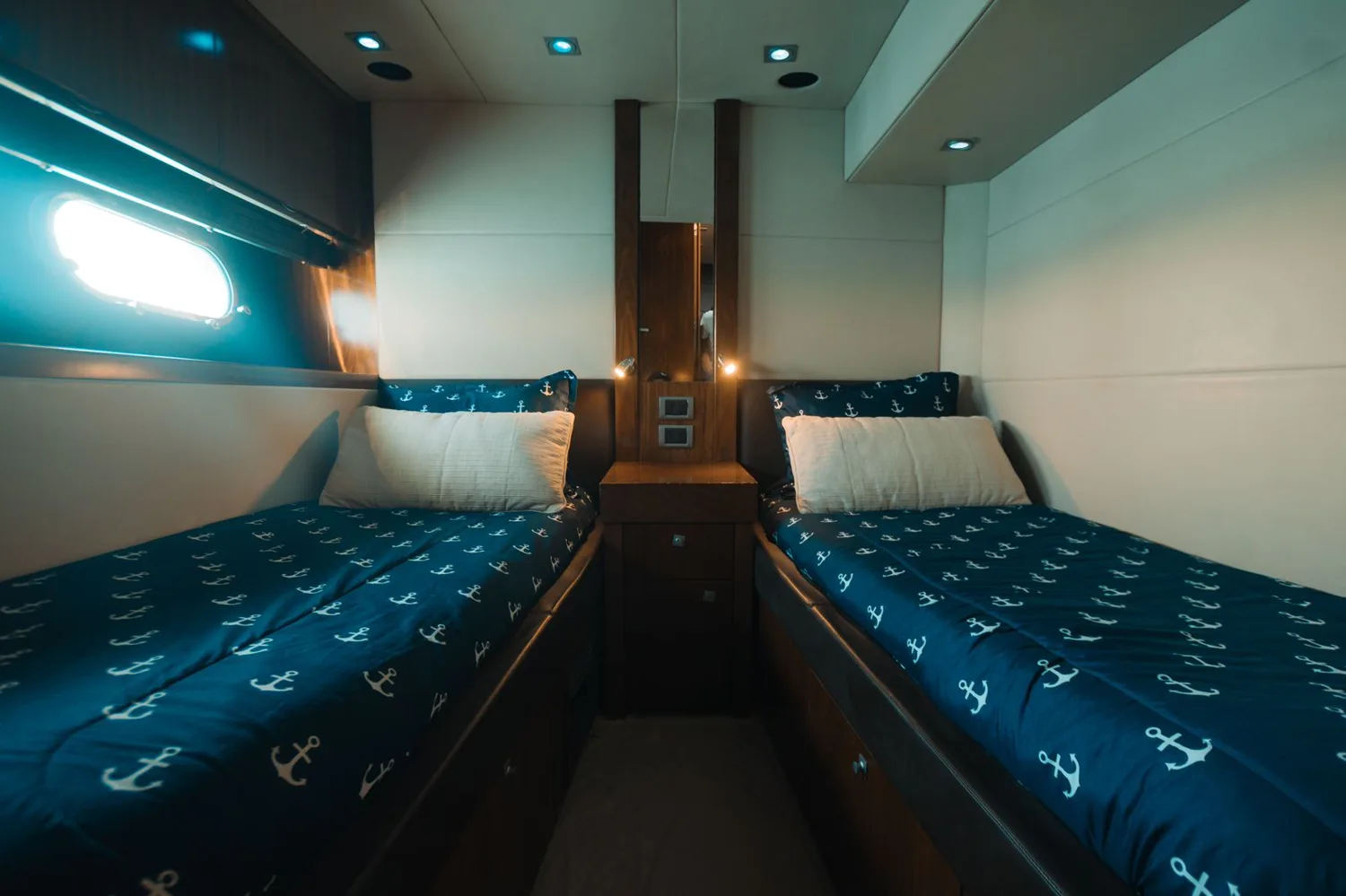 SUNSEEKER 64FT — photo 4